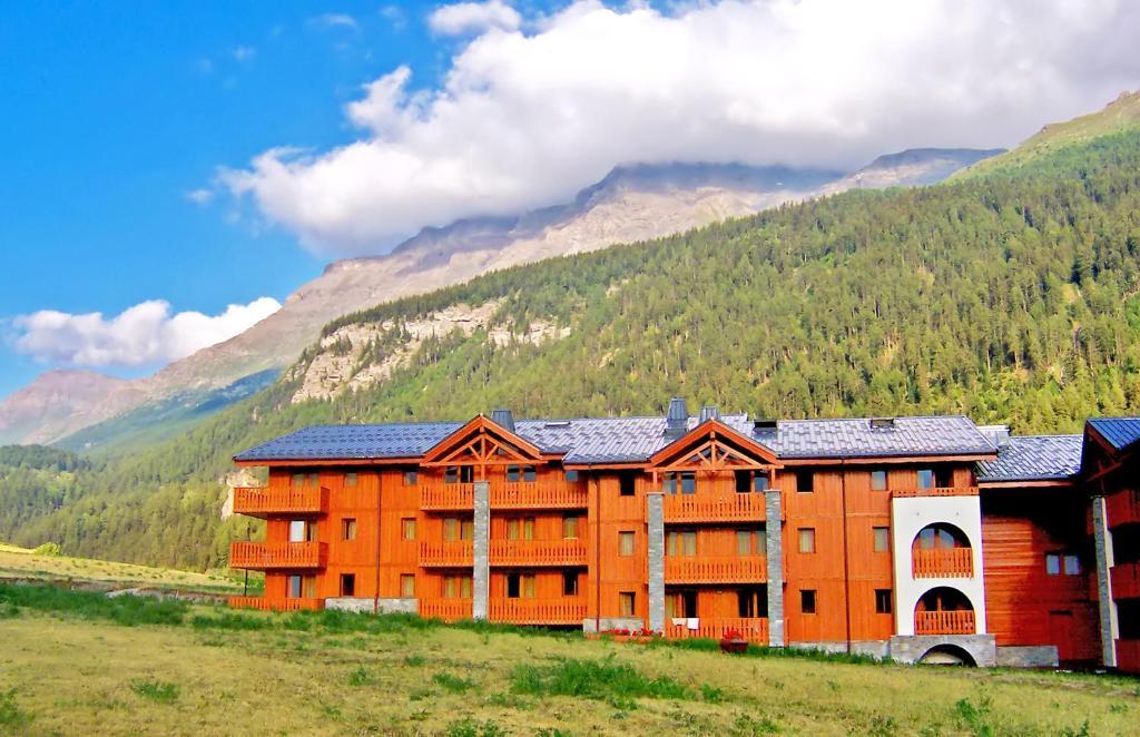 לנסלבילאר Residence Les Balcons De Val Cenis Le Haut מראה חיצוני תמונה