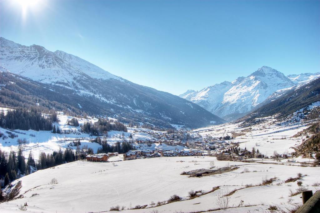 לנסלבילאר Residence Les Balcons De Val Cenis Le Haut מראה חיצוני תמונה